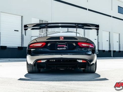 Used 2016 Dodge Viper ACR w/ Extreme Aero Package RWD image 17