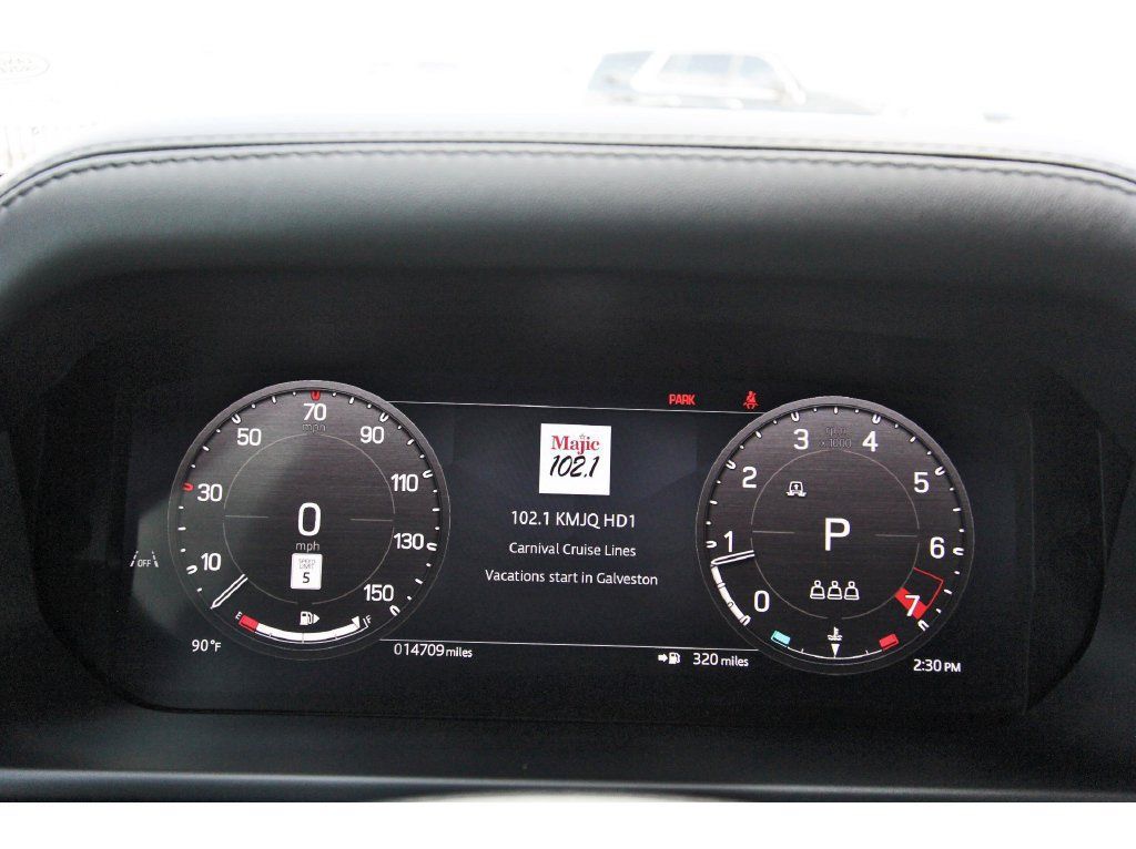 Used 2024 Land Rover Defender 110 SE AWD/4WD image 13