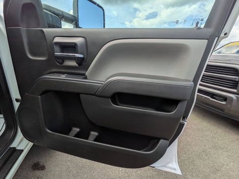 Used 2016 GMC Sierra 2500 4x4 Crew Cab w/ Sierra Convenience Package image 19