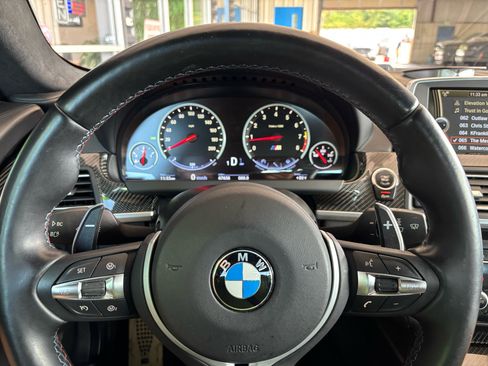 Used 2013 BMW M6 Coupe image 16