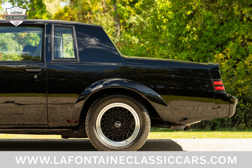 Used 1987 Buick Regal Coupe RWD image 16