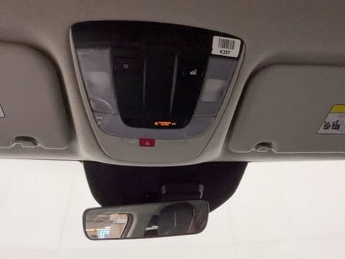 Used 2024 Kia Niro EX FWD image 37
