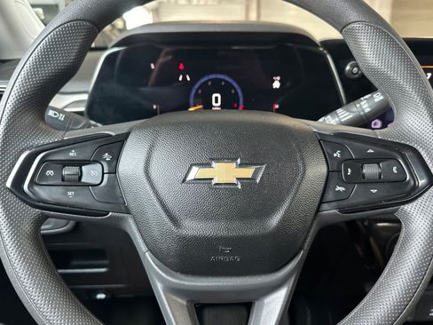 Used 2025 Chevrolet TrailBlazer LT AWD/4WD image 25