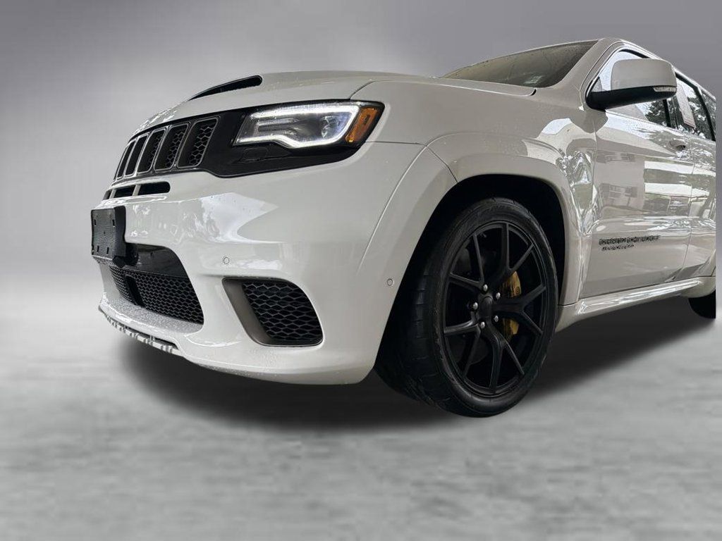 Used 2018 Jeep Grand Cherokee Trackhawk w/ Trailer Tow Group IV AWD/4WD image 17