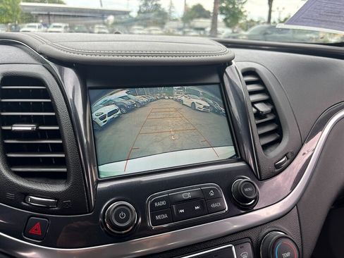 Used 2019 Chevrolet Impala LS FWD image 13
