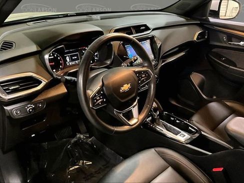 Certified 2023 Chevrolet TrailBlazer ACTIV w/ Convenience Package AWD/4WD image 17