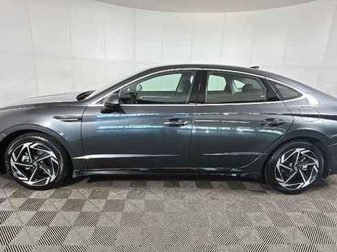 Used 2026 Hyundai Sonata SEL FWD image 5