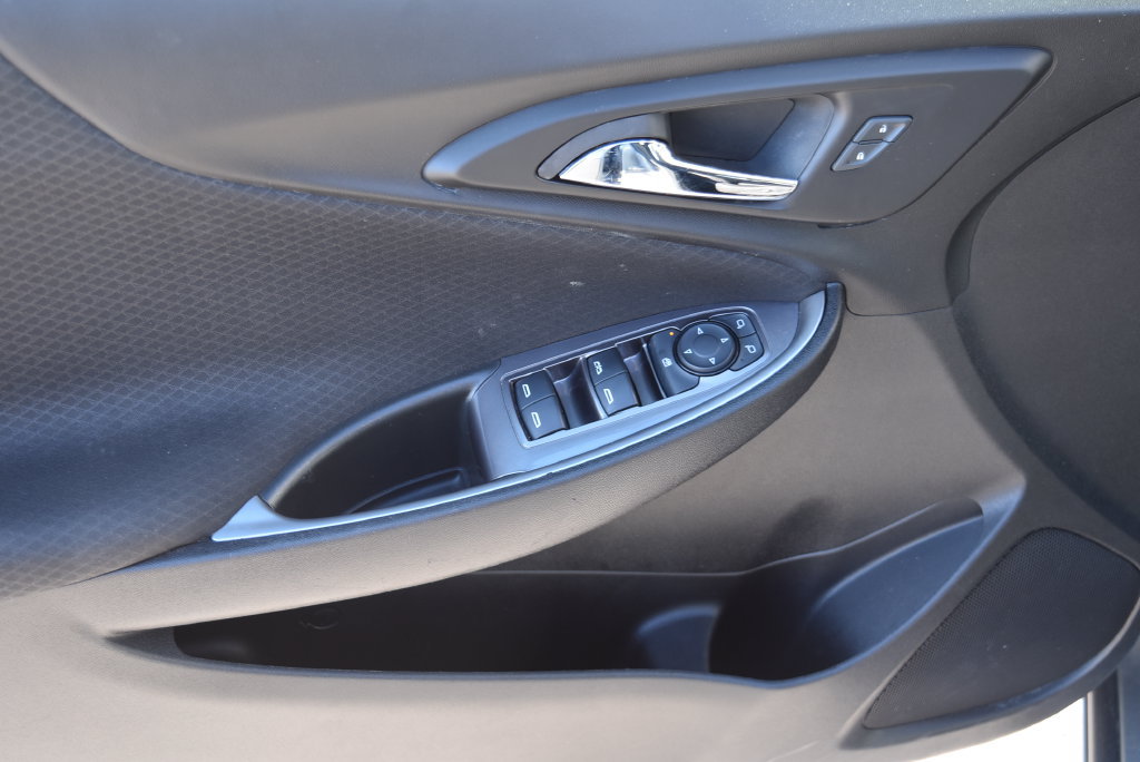 Used 2024 Chevrolet Malibu LT FWD image 8