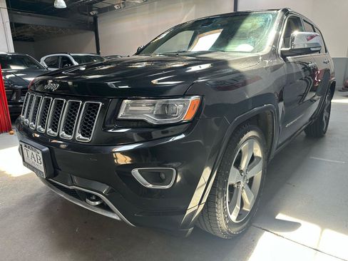 Used 2014 Jeep Grand Cherokee Overland AWD/4WD image 6