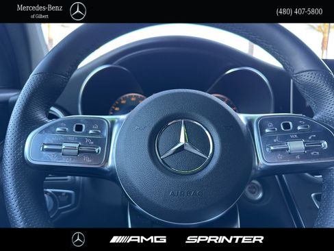 Used 2022 Mercedes-Benz GLC 300 4MATIC image 26