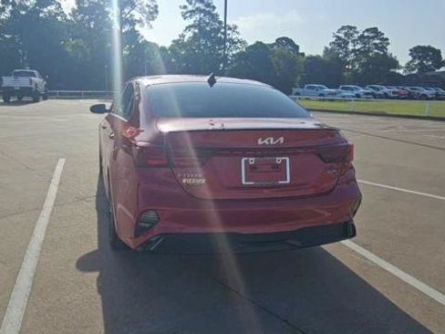 Used 2024 Kia Forte GT-Line w/ GT-Line Premium Package FWD image 7