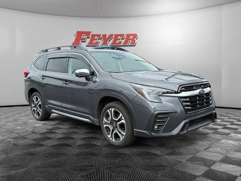 Used 2023 Subaru Ascent Limited w/ Technology Package AWD/4WD image 7