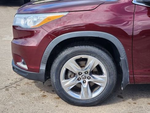 Used 2016 Toyota Highlander Limited FWD image 8