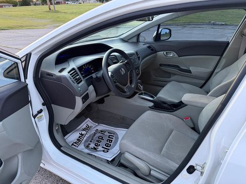 Used 2012 Honda Civic Natural Gas image 9