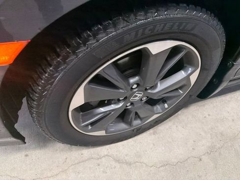 Used 2022 Honda Odyssey Elite image 8