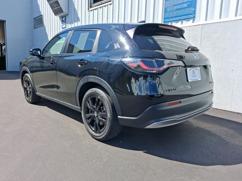 Used 2026 Honda HR-V Sport image 3
