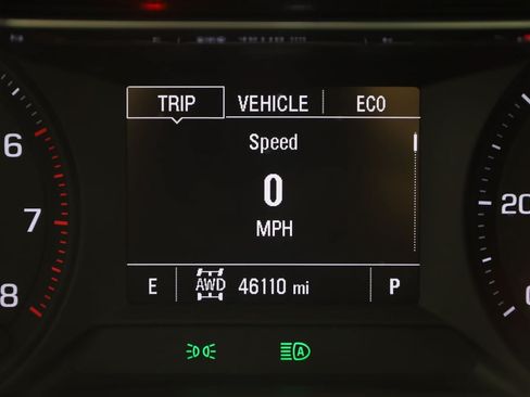 Used 2023 Chevrolet TrailBlazer LT AWD/4WD image 32