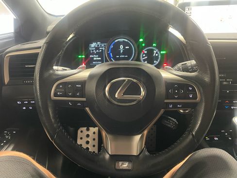 Used 2019 Lexus RX 450h AWD image 39
