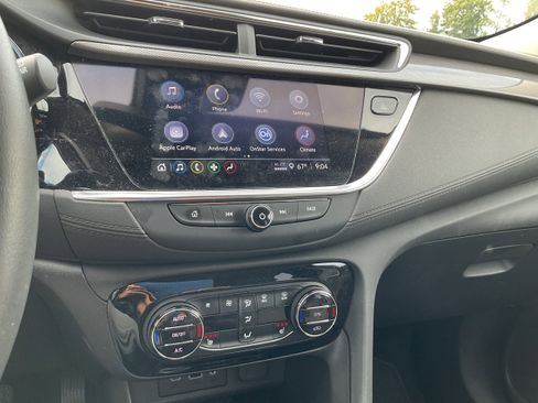 Used 2022 Buick Encore GX Select image 9