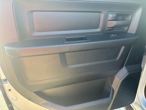 Used 2017 RAM 1500 Express w/ Express Value Package image 19