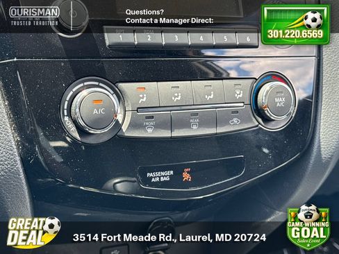 Used 2016 Nissan Rogue S w/ Appearance Package AWD/4WD image 14