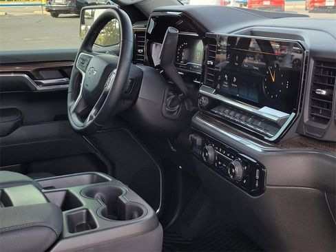 Certified 2023 Chevrolet Silverado 1500 RST w/ Z71 Off-Road Package image 10