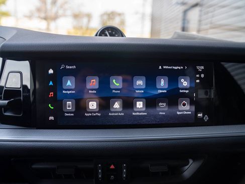 New 2026 Porsche Cayenne Base image 20