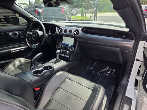 Used 2020 Ford Mustang GT Premium RWD image 13