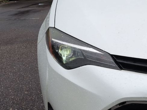 Used 2019 Toyota Corolla LE FWD image 10