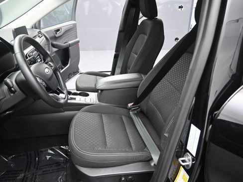 Used 2024 Ford Escape Active AWD/4WD image 17