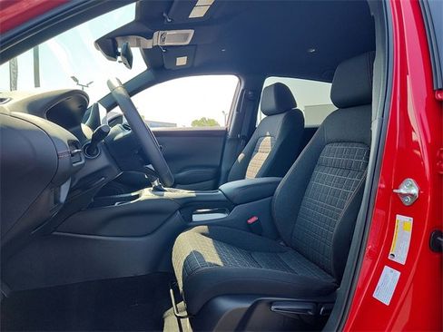 Used 2025 Honda HR-V Sport image 13