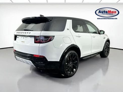 Used 2024 Land Rover Discovery Sport Dynamic SE image 2