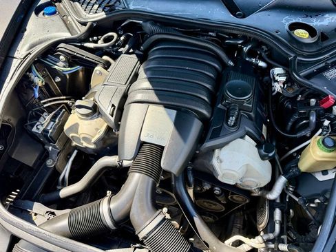 Used 2014 Porsche Panamera image 5