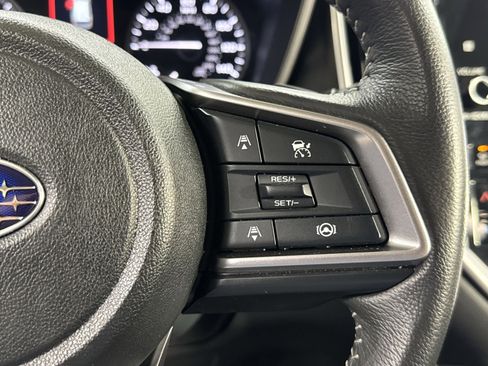 Used 2025 Subaru Ascent Premium image 37