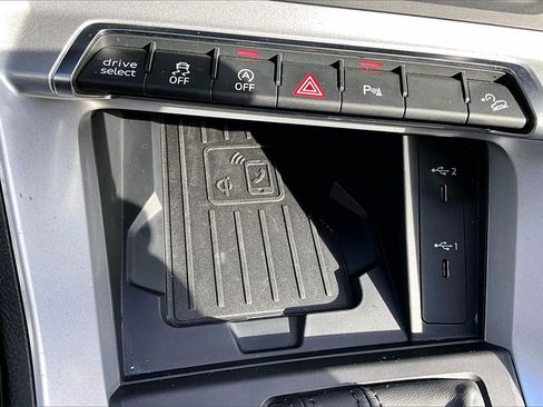 Used 2025 Audi Q3 2.0T Premium Plus w/ Premium Plus Package image 15