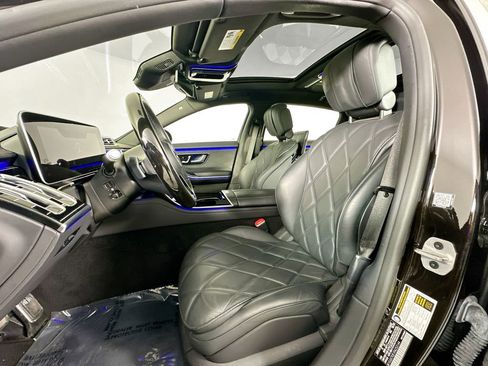 Certified 2024 Mercedes-Benz Maybach S 680 4MATIC image 21