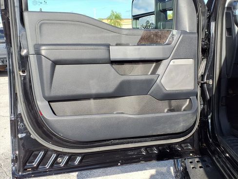 Used 2023 Ford F350 Lariat w/ Lariat Ultimate Package image 26