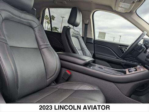New 2023 Lincoln Aviator Reserve w/ Equipment Group 201A AWD/4WD image 20