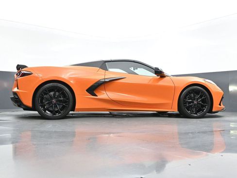Used 2024 Chevrolet Corvette Stingray Premium Conv w/ Z51 Performance Package RWD image 56