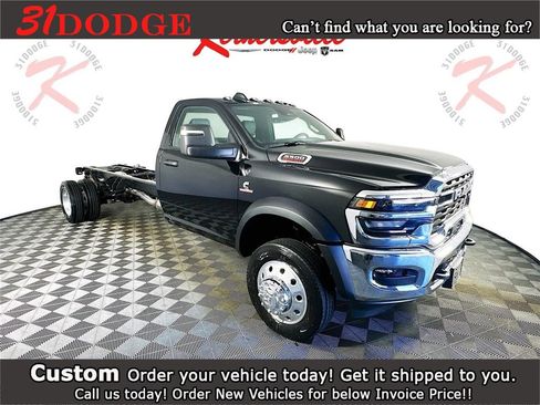 New 2026 RAM 5500 Tradesman w/ Chrome Appearance Group image 1