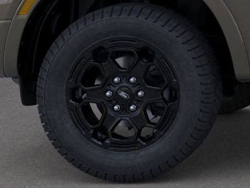 New 2025 Ford Ranger XLT image 19