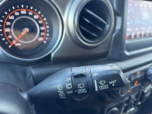 Used 2020 Jeep Wrangler Unlimited Willys image 22