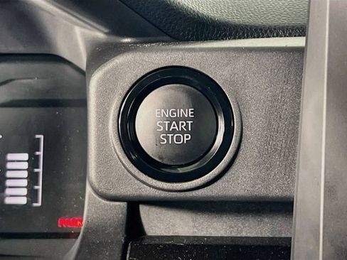 Used 2025 Toyota Tacoma SR5 RWD image 19