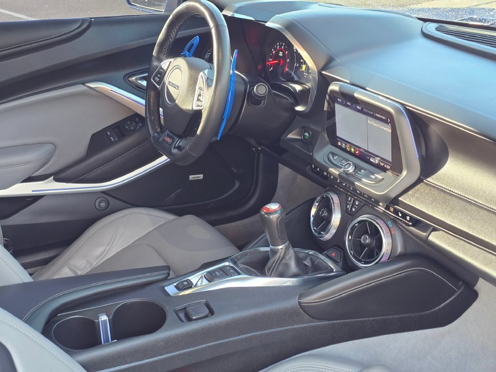 Used 2019 Chevrolet Camaro SS RWD image 14