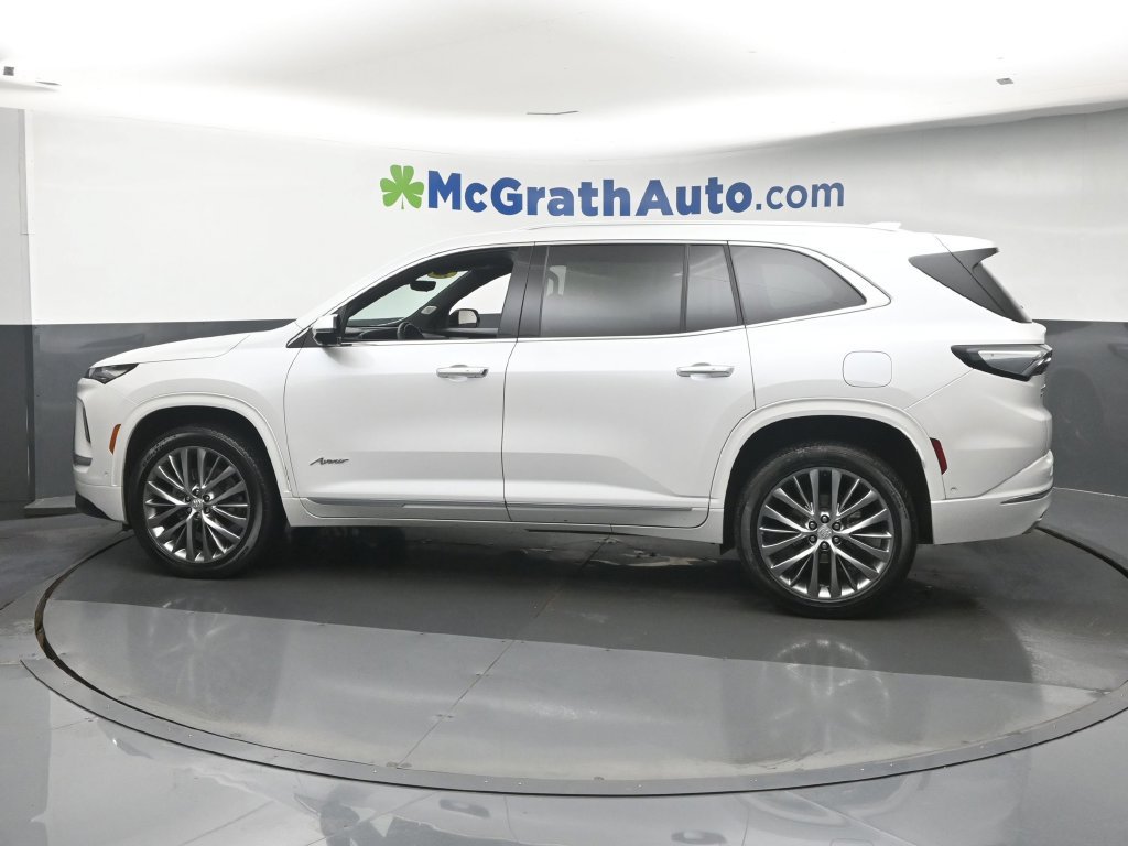 Used 2025 Buick Enclave Avenir w/ Super Cruise Package AWD/4WD image 23