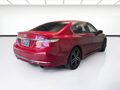 Used 2017 Honda Accord Sport Special Edition image 4