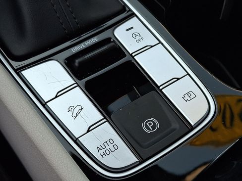 Certified 2024 Hyundai Tucson SE FWD image 24