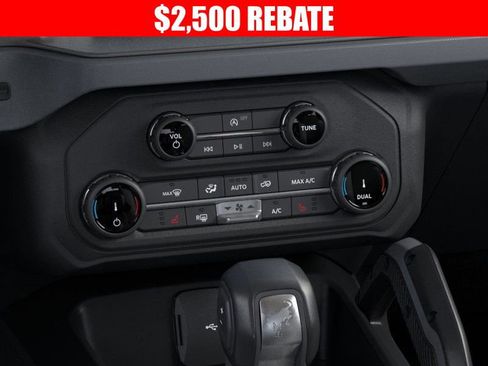 New 2025 Ford Bronco Big Bend w/ Black Diamond Package image 16