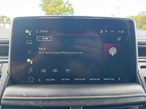 Used 2024 GMC Yukon XL SLT image 33