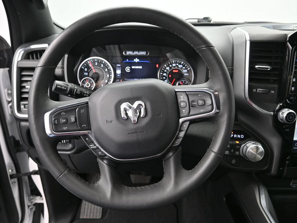 Used 2025 RAM 1500 Laramie AWD/4WD image 14